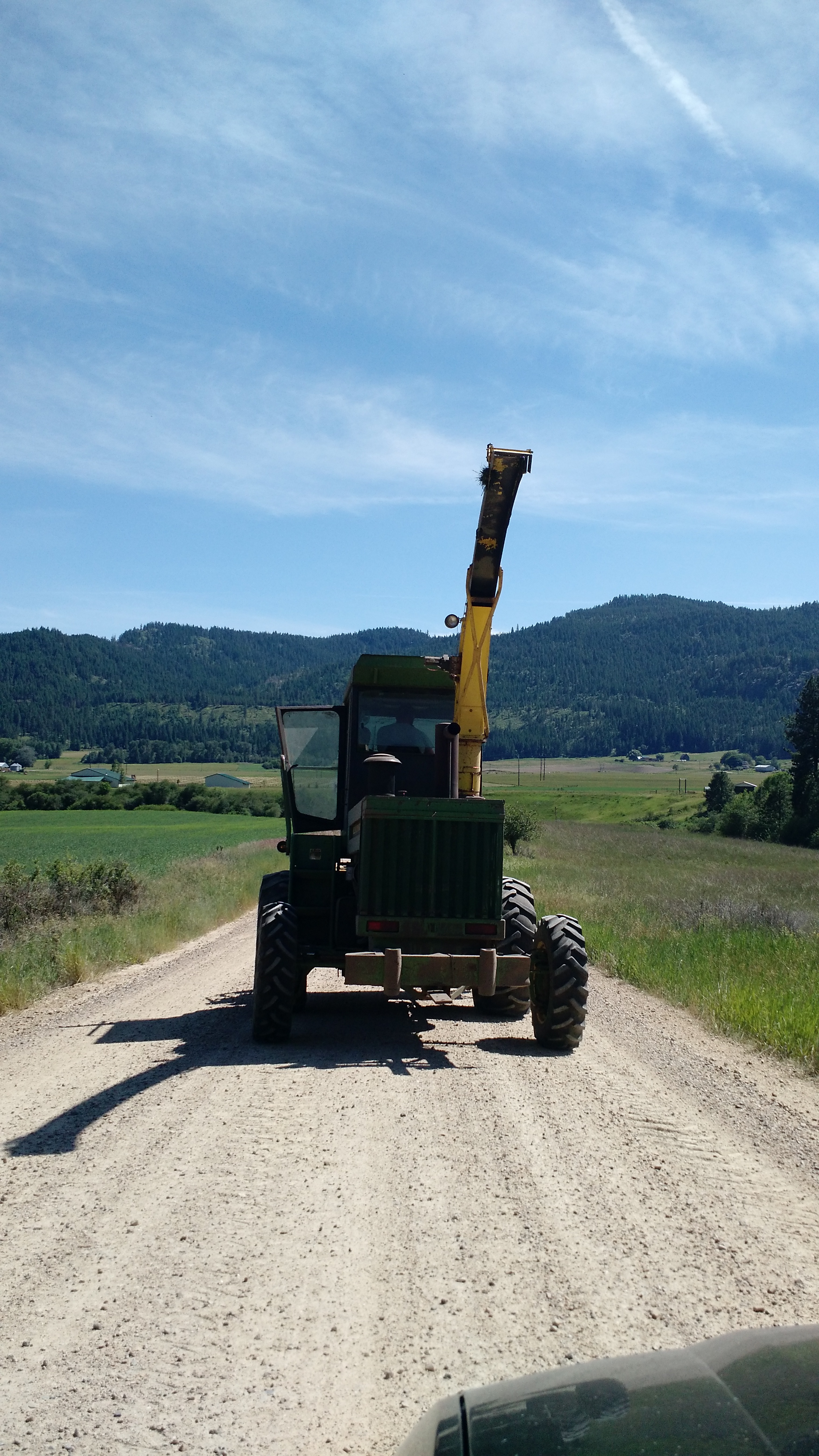 Caution, Slow Down & Watch for Tractors